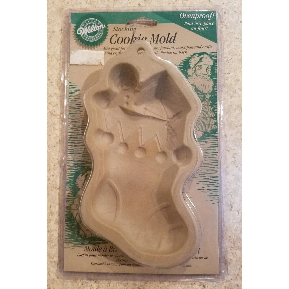 WILTON Christmas COOKIE MOLD lot (3 pieces) OVENPROOF Santa Nutcracker Stocking